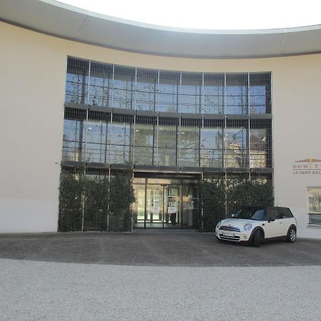 Domitys Le Parc Balsan Aparthotel Châteauroux Exterior foto